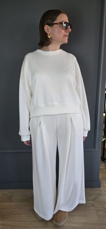 Dres masełkowy biały premium