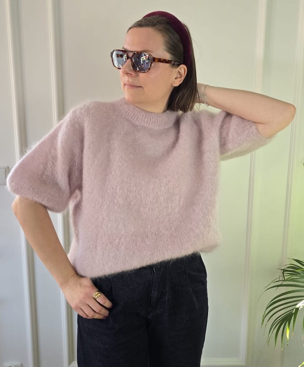 Sweter 81% kid moher pudrowy róż