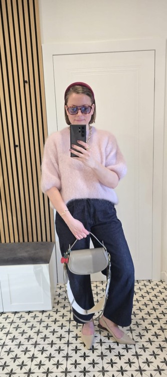 Sweter 81% kid moher pudrowy róż