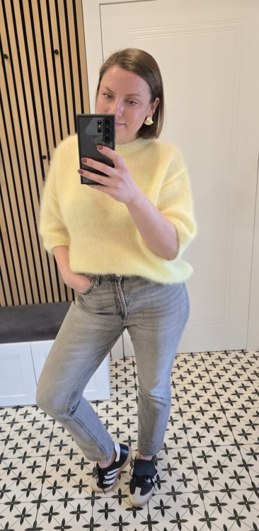 Sweter 80% kid moher żółty