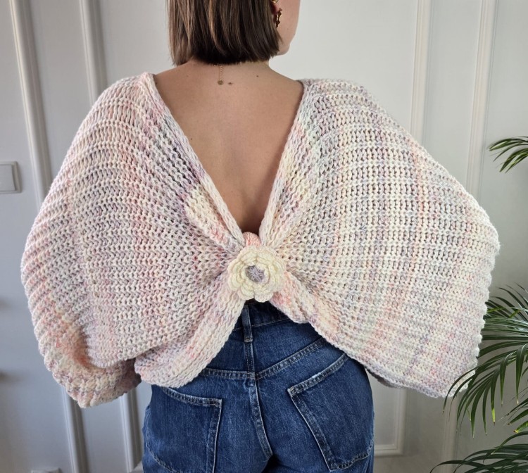 Sweter typu motyl różowy pastelowy