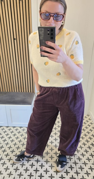Sweter z krótkim rękawem cytryna